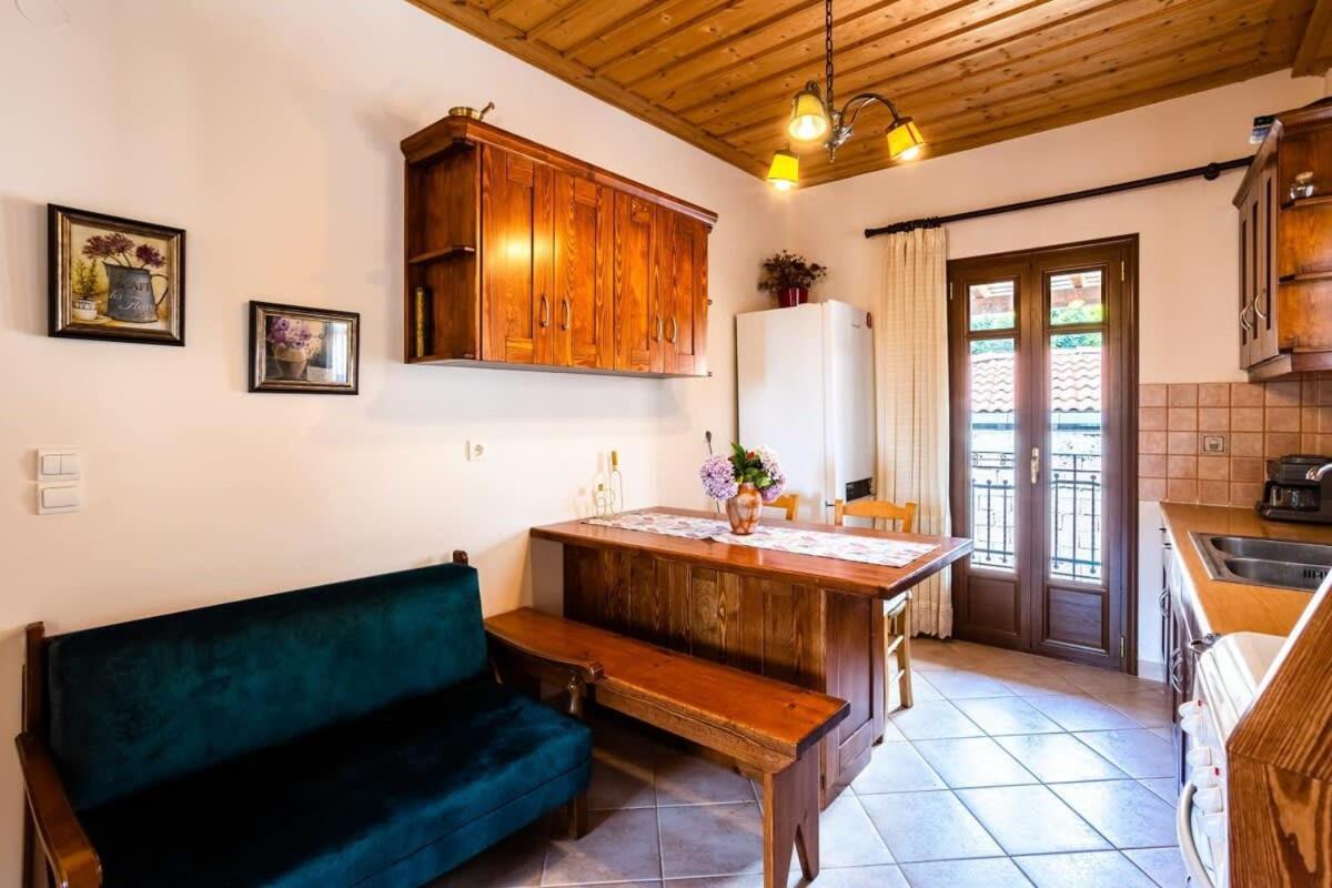 Stemnitsa Stone Residence - Comfy Mountain Getaway מראה חיצוני תמונה