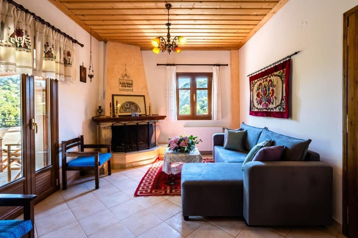 Stemnitsa Stone Residence - Comfy Mountain Getaway מראה חיצוני תמונה